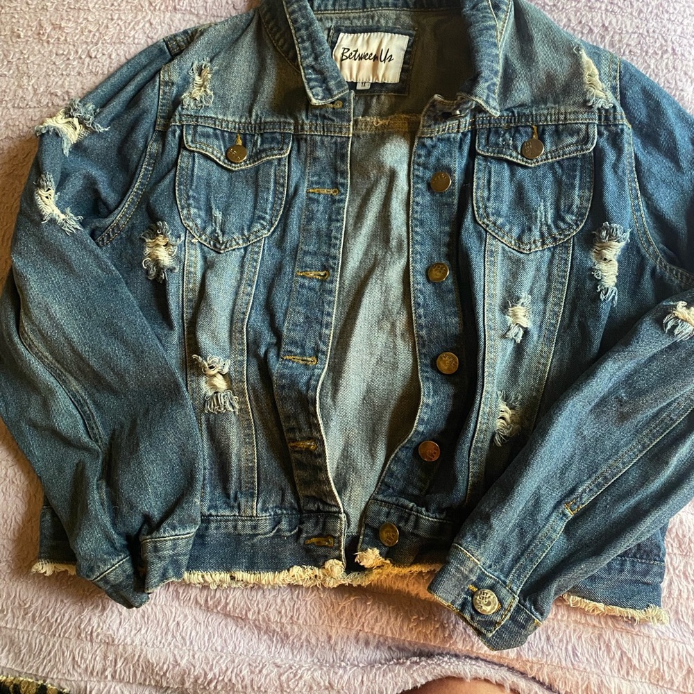Distressed crop Jean jacket